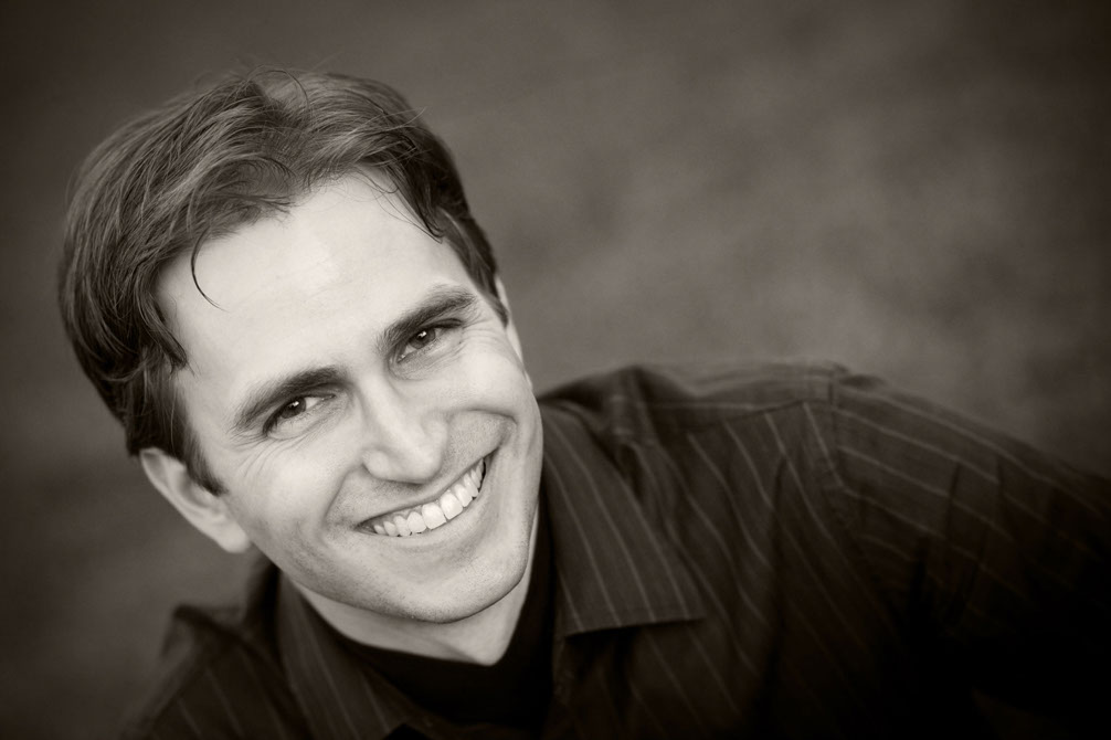 Portrait of Grant Dotson, Chattanooga Wedding Photographer in Chattanooga, TN.